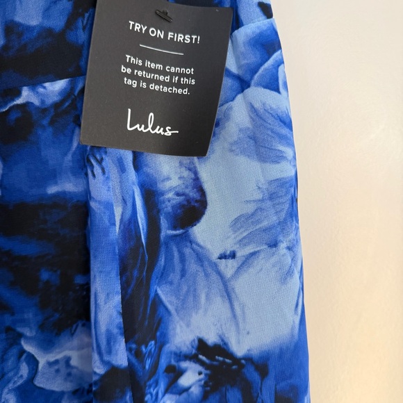 Lulus Beautiful Soul Blue Floral Print Twist-Front Maxi Dress - NWT - Picture 6 of 11